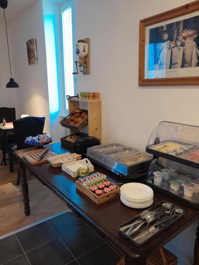 Sur La Bonnefooi Bed & Breakfast Prades-sur-Vernazobre Ngoại thất bức ảnh