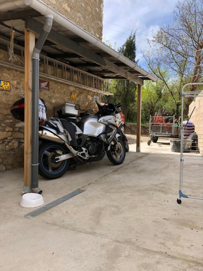 Sur La Bonnefooi Bed & Breakfast Prades-sur-Vernazobre Ngoại thất bức ảnh